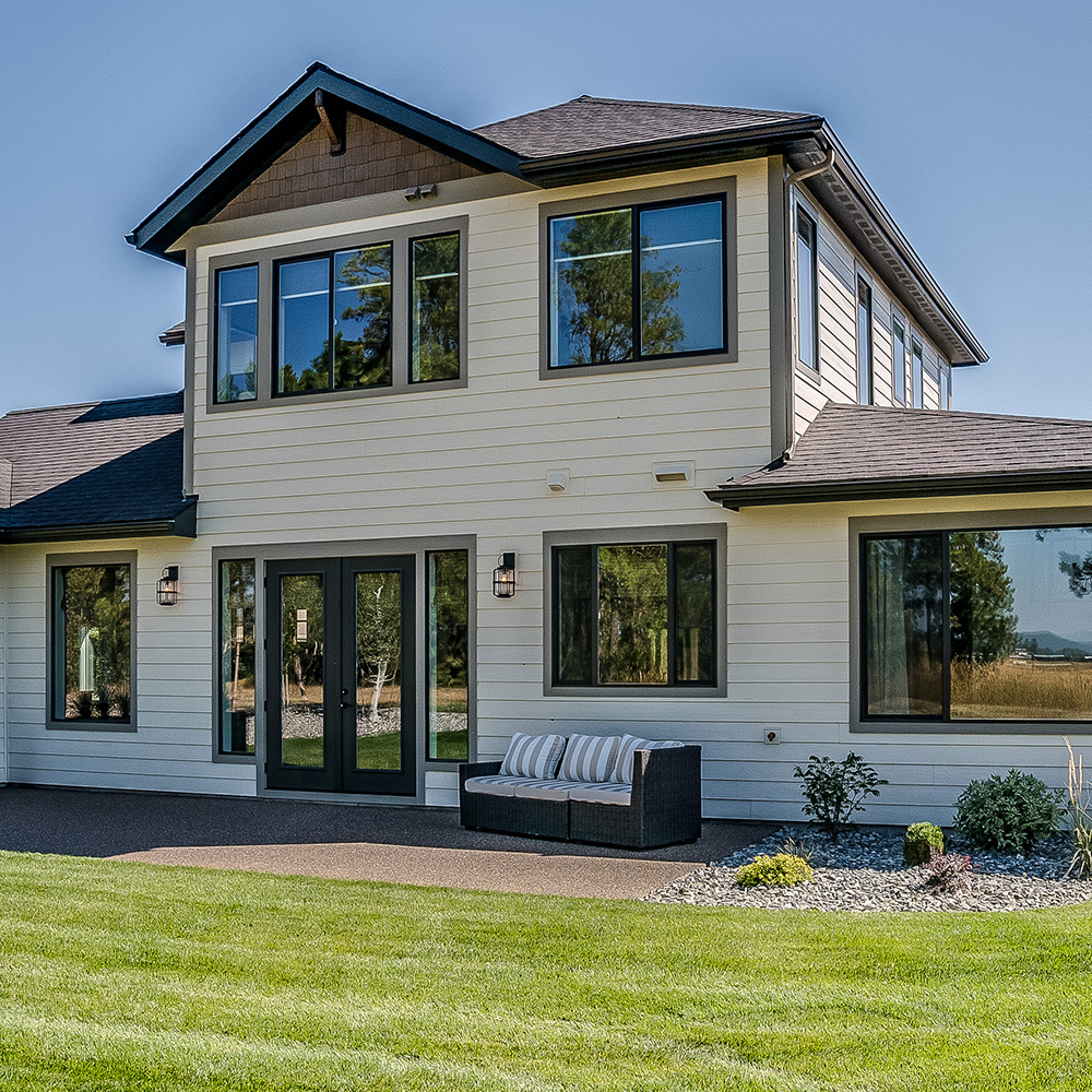asphalt shingle roof on residential home in mccordsville indiana