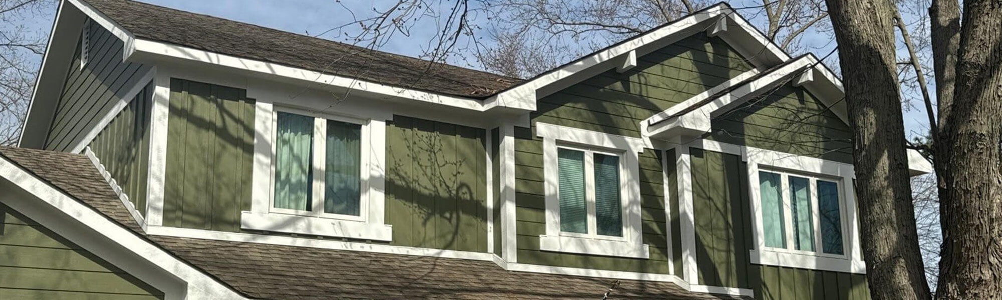 large residential shingle roof in meridian hills
