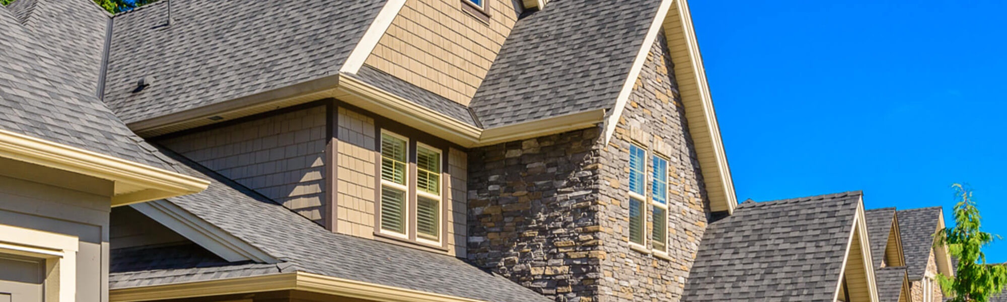 large residential shingle roof in west lafayette